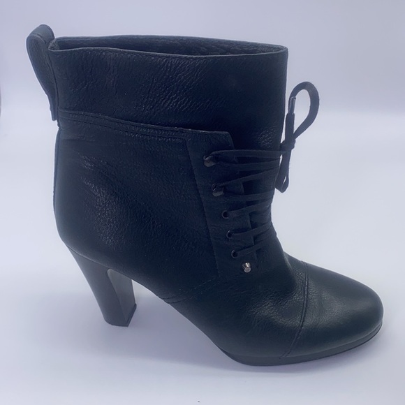 J Crew - Cognac Black Leather Lace Up Heel Booties Size 9.5 - Picture 3 of 13